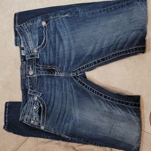 Miss Me signature skinny jeans